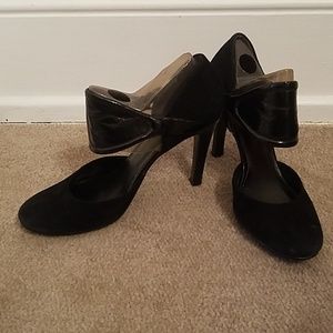 Nine West Leather Heels With Patent Strap Buckle